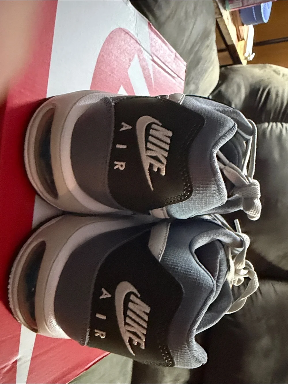 Nike Air Max Command